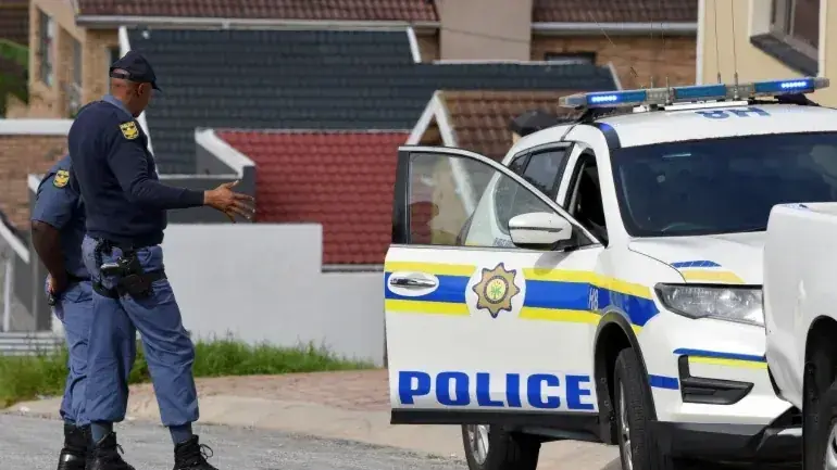 Nam Phi: Xả súng hàng loạt, ít nhất 20 người thương vong